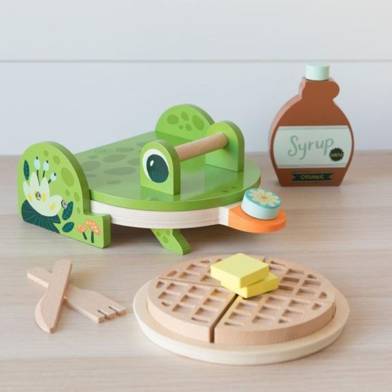 Manhattan Toy Ribbit Waffle Maker